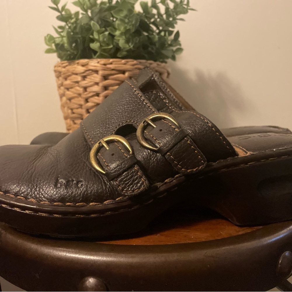 Brown Leather Slip-On Clogs with Buckle Detail